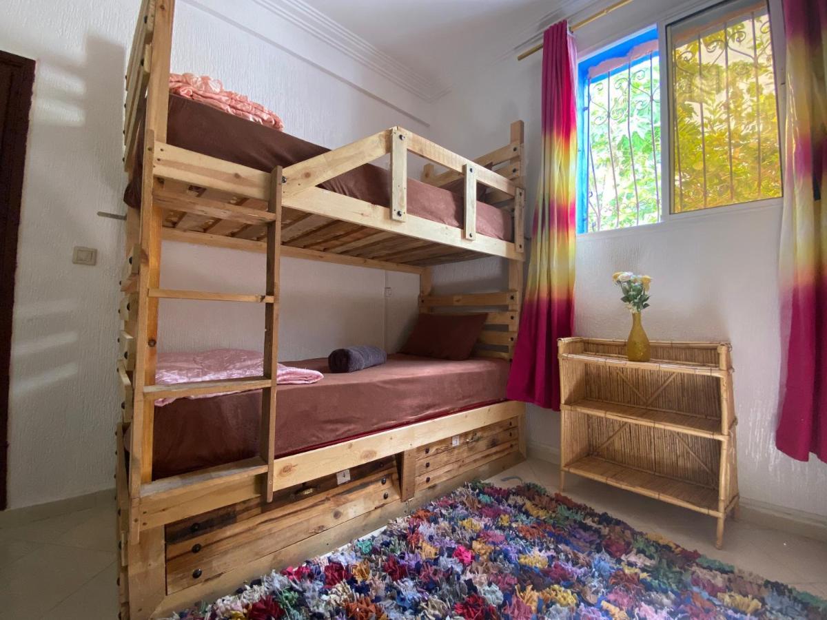 Red Carpet Surf Camp Sea, Mountain & Garden Escape Tamraght Exterior foto