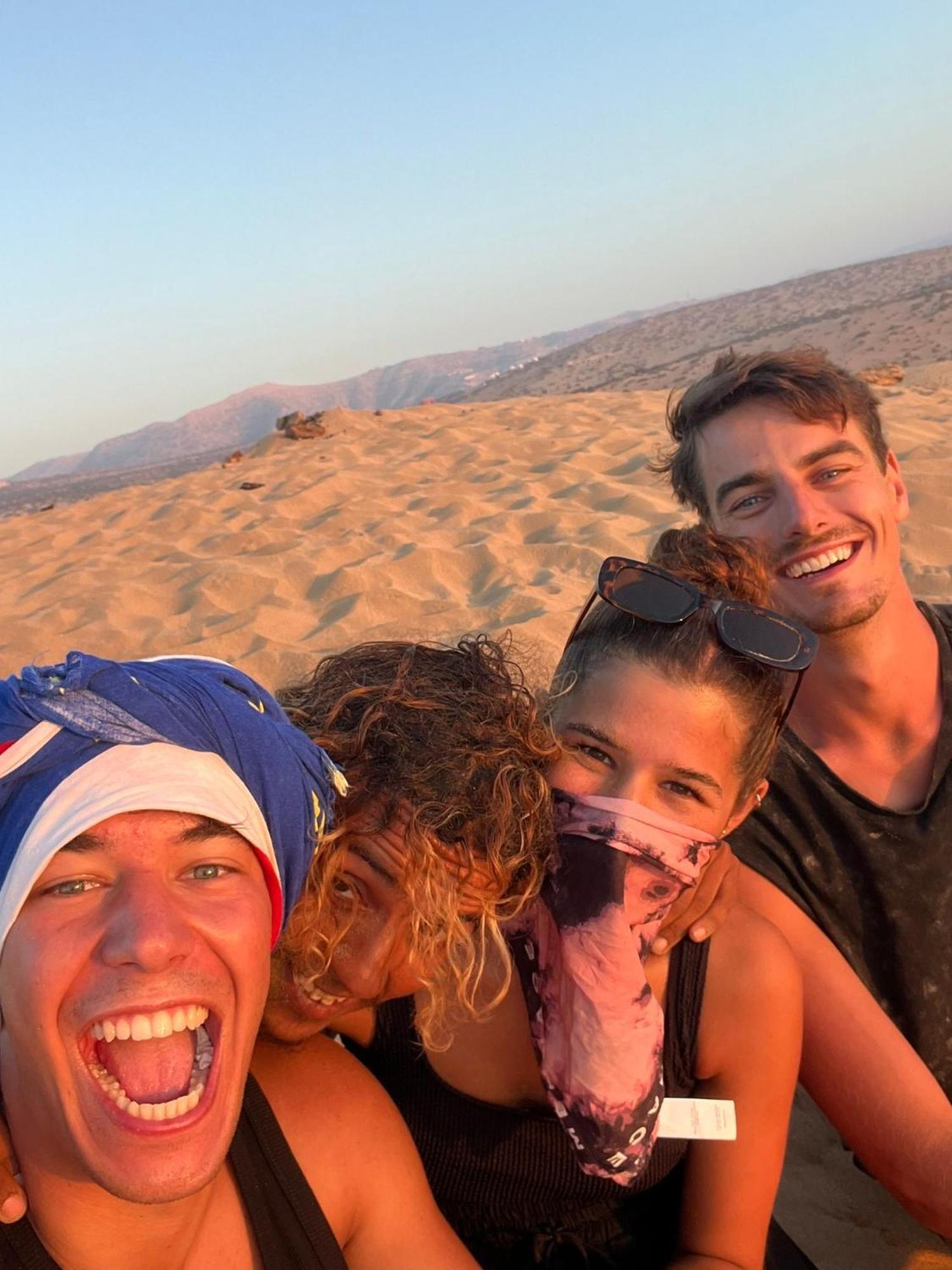 Red Carpet Surf Camp Sea, Mountain & Garden Escape Tamraght Exterior foto