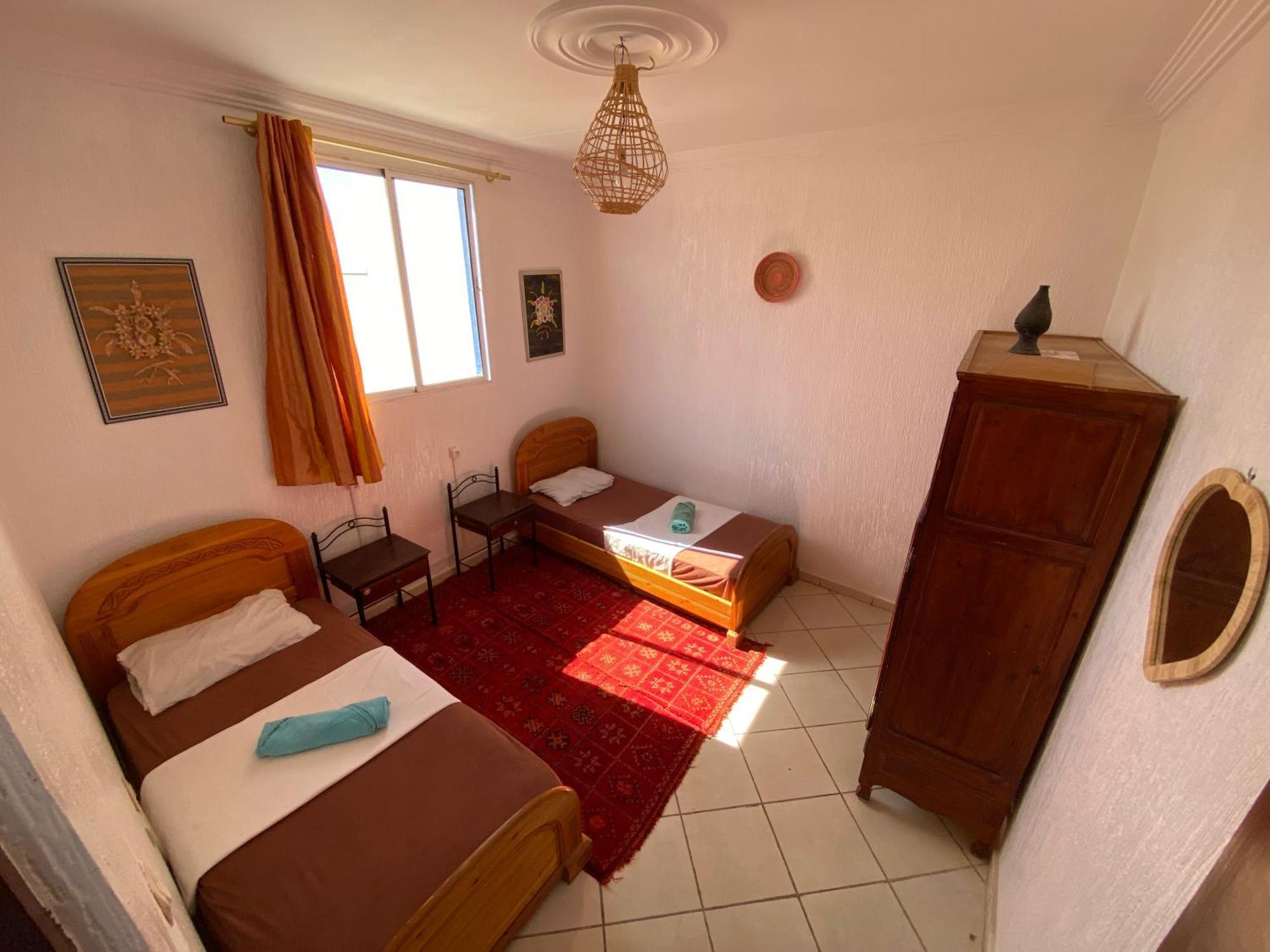 Red Carpet Surf Camp Sea, Mountain & Garden Escape Tamraght Exterior foto